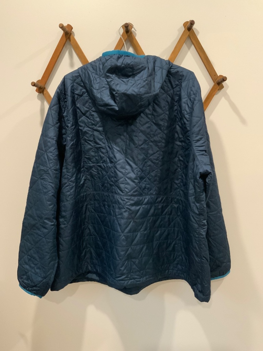 LLBean Women’s Katahdin Insulated Pullover - Picture 3 of 3